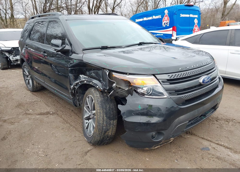 2015 FORD EXPLORER XLT VIN: 1FM5K8D8XFGC44426
