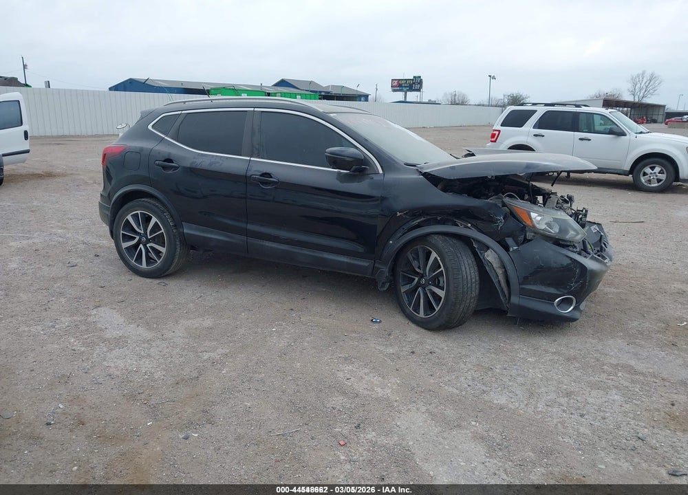 2018 NISSAN ROGUE SPORT SL VIN: JN1BJ1CP2JW104091
