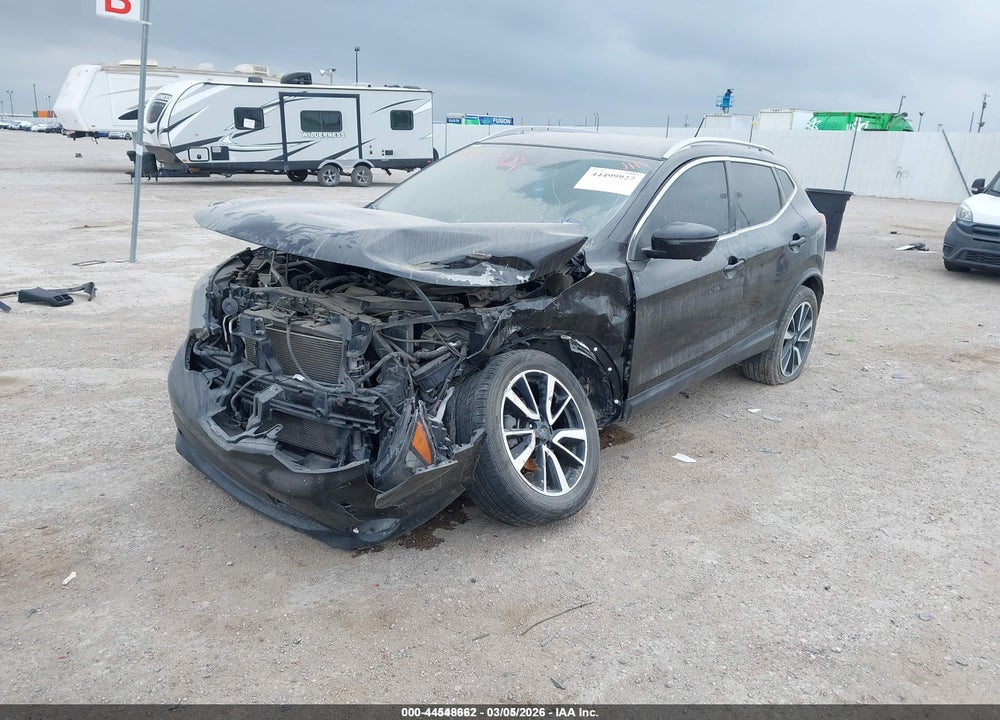2018 NISSAN ROGUE SPORT SL VIN: JN1BJ1CP2JW104091