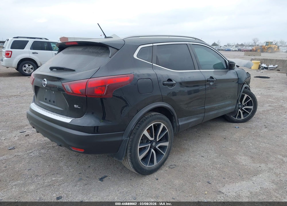 2018 NISSAN ROGUE SPORT SL VIN: JN1BJ1CP2JW104091