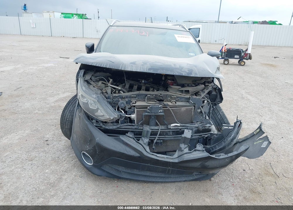 2018 NISSAN ROGUE SPORT SL VIN: JN1BJ1CP2JW104091