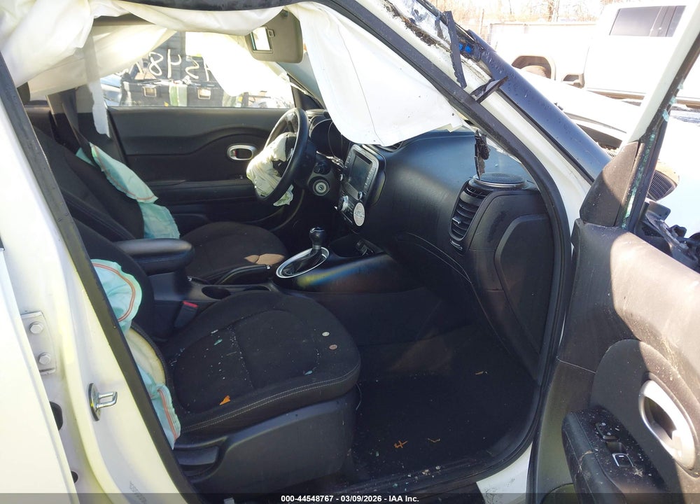 2018 KIA SOUL VIN: KNDJN2A23J7592469