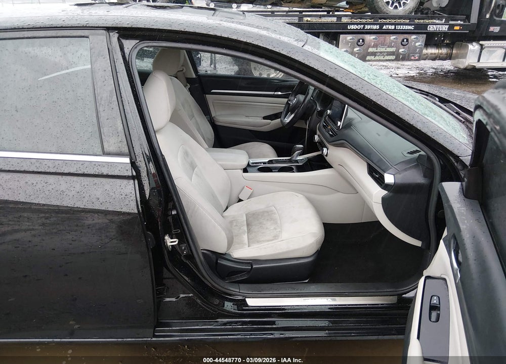 2021 NISSAN ALTIMA SV FWD VIN: 1N4BL4DV2MN310369