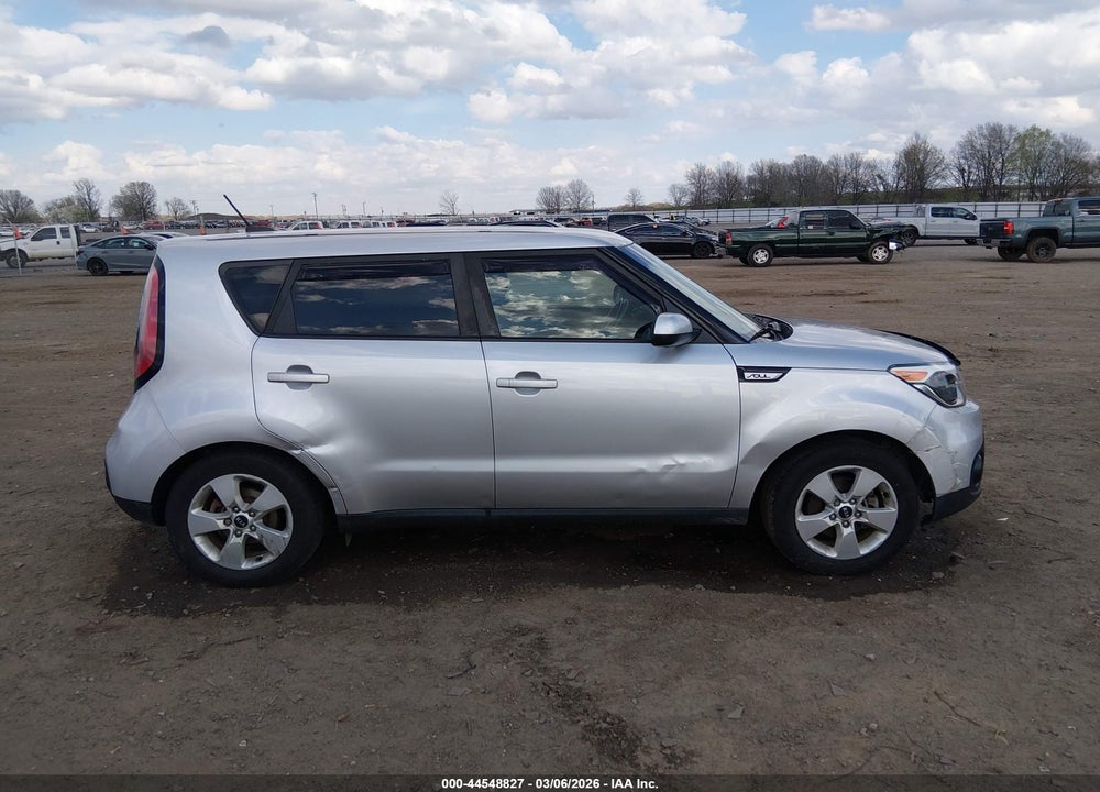 2018 KIA SOUL VIN: KNDJN2A26J7615274