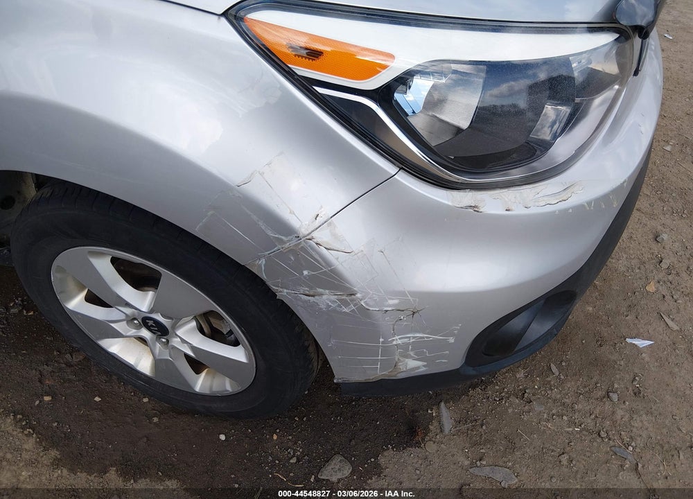 2018 KIA SOUL VIN: KNDJN2A26J7615274