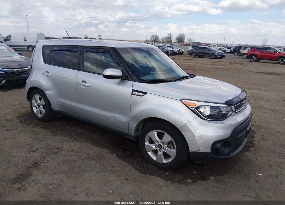 2018 KIA SOUL VIN: KNDJN2A26J7615274