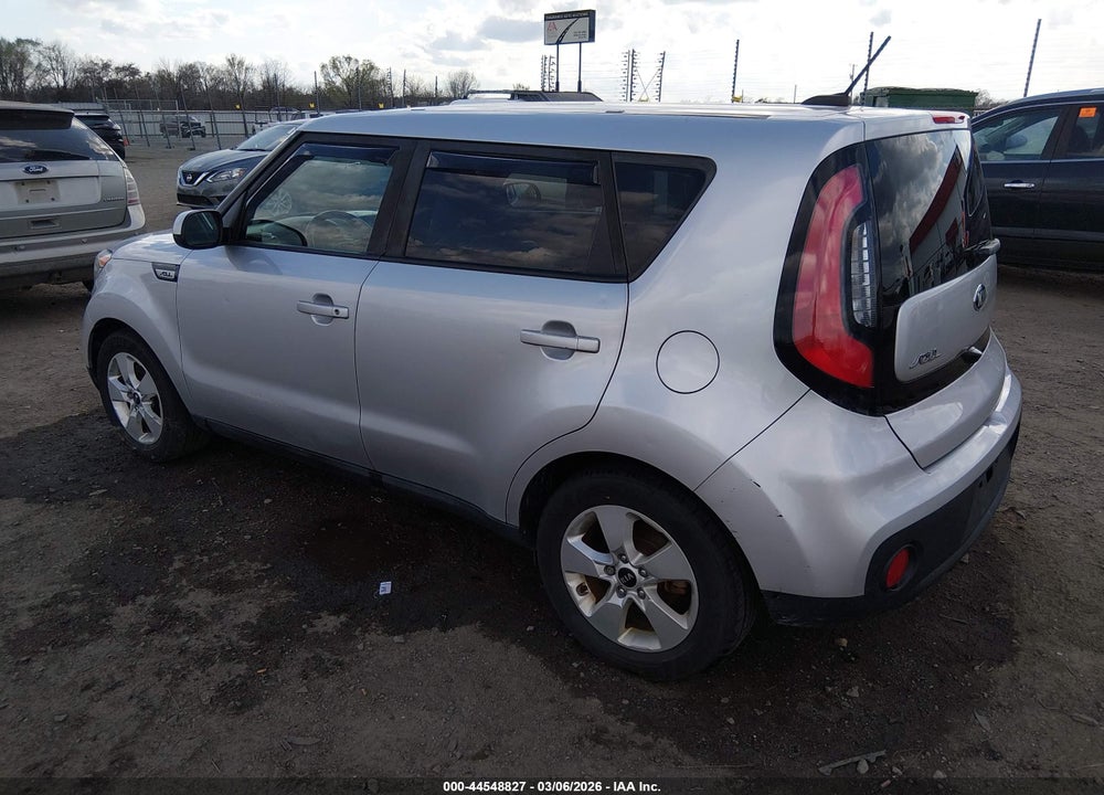 2018 KIA SOUL VIN: KNDJN2A26J7615274