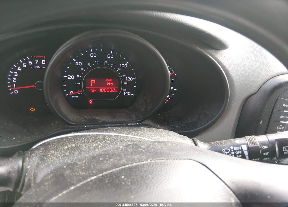 2018 KIA SOUL VIN: KNDJN2A26J7615274