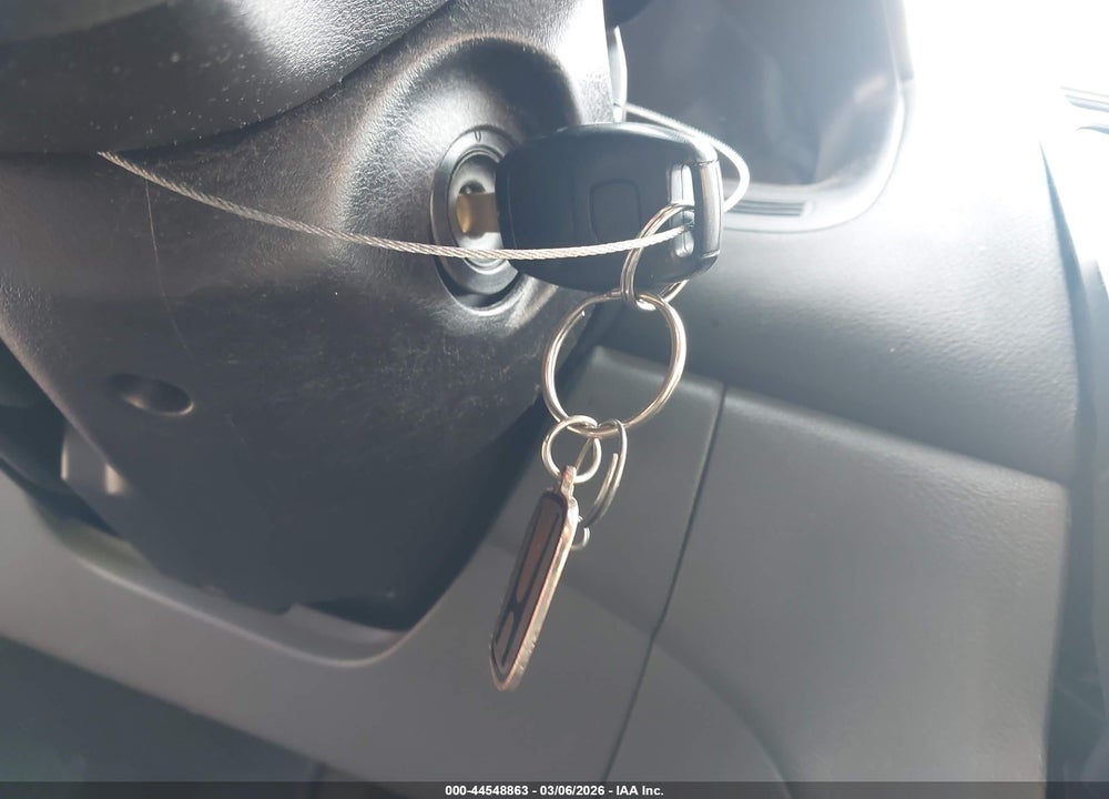 2005 HONDA ACCORD 2.4 LX VIN: 1HGCM56485A084614