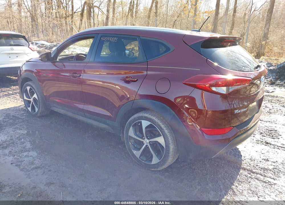 2016 HYUNDAI TUCSON SPORT VIN: KM8J33A21GU076080