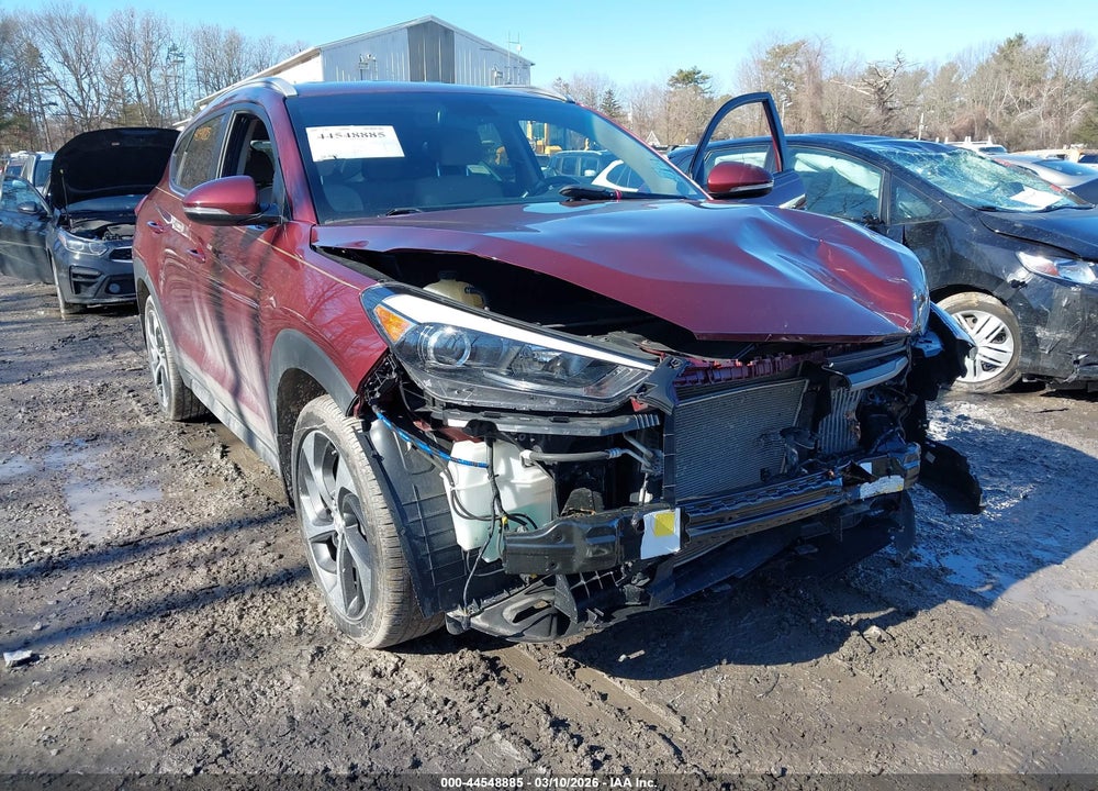 2016 HYUNDAI TUCSON SPORT VIN: KM8J33A21GU076080