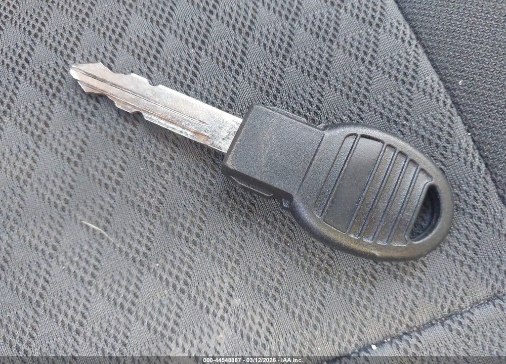 2010 DODGE GRAND CARAVAN SE VIN: 2D4RN4DE6AR303171