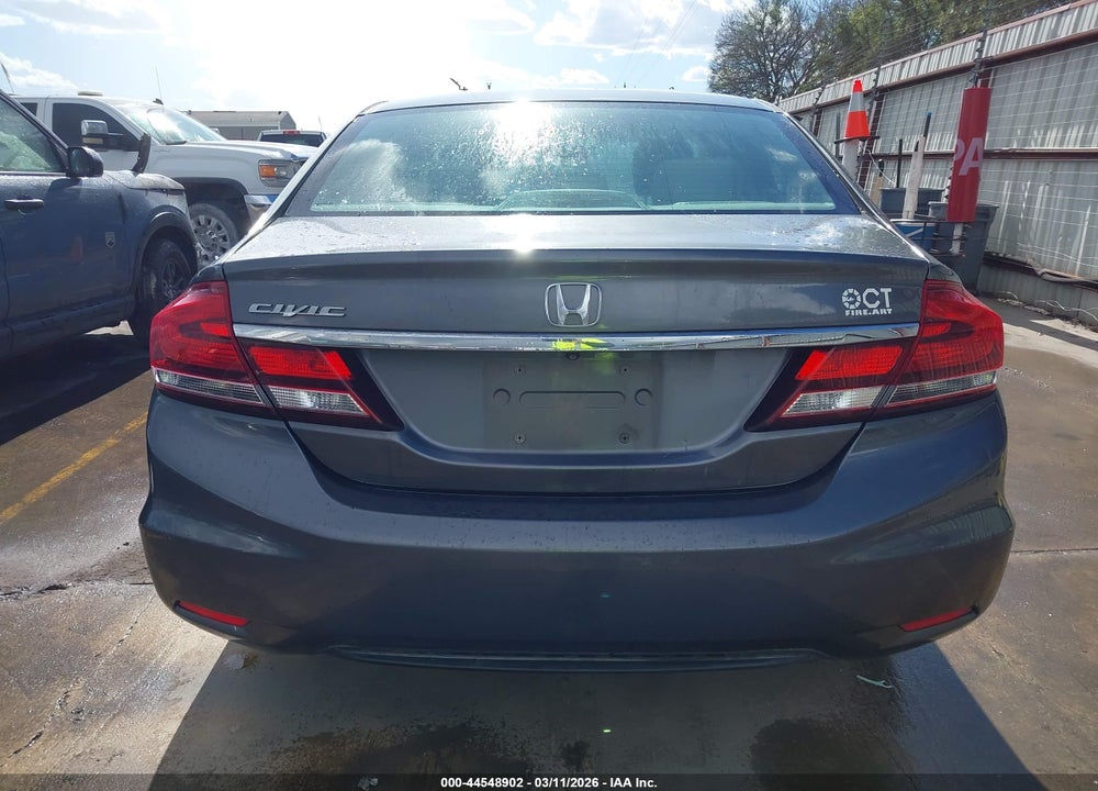 2013 HONDA CIVIC LX VIN: 2HGFB2F58DH301895