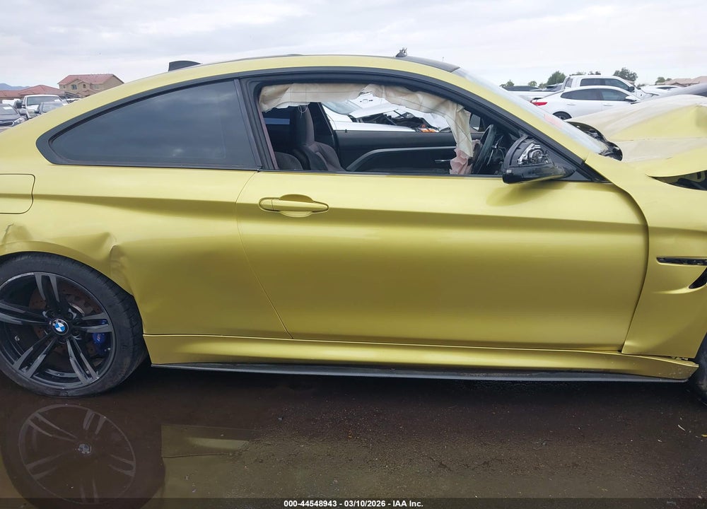 2016 BMW M4 VIN: WBS3R9C53GK336652
