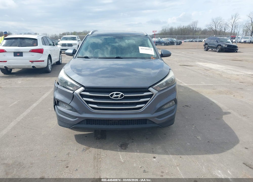 2018 HYUNDAI TUCSON SEL VIN: KM8J33A41JU691401
