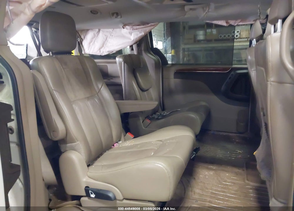 2013 CHRYSLER TOWN & COUNTRY LIMITED VIN: 2C4RC1GG6DR745855