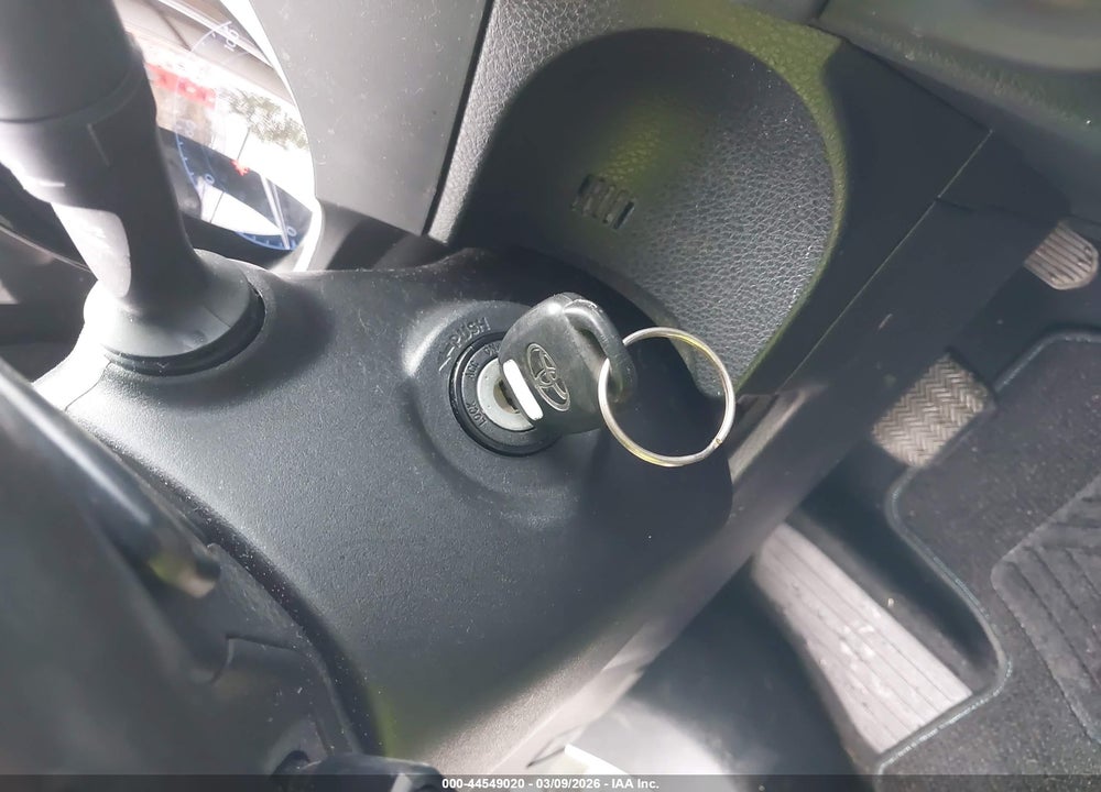 2014 TOYOTA COROLLA S PLUS VIN: 2T1BURHE1EC193970
