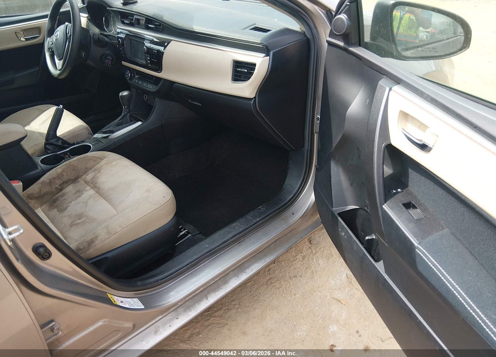 2015 TOYOTA COROLLA LE VIN: 2T1BURHE7FC286798
