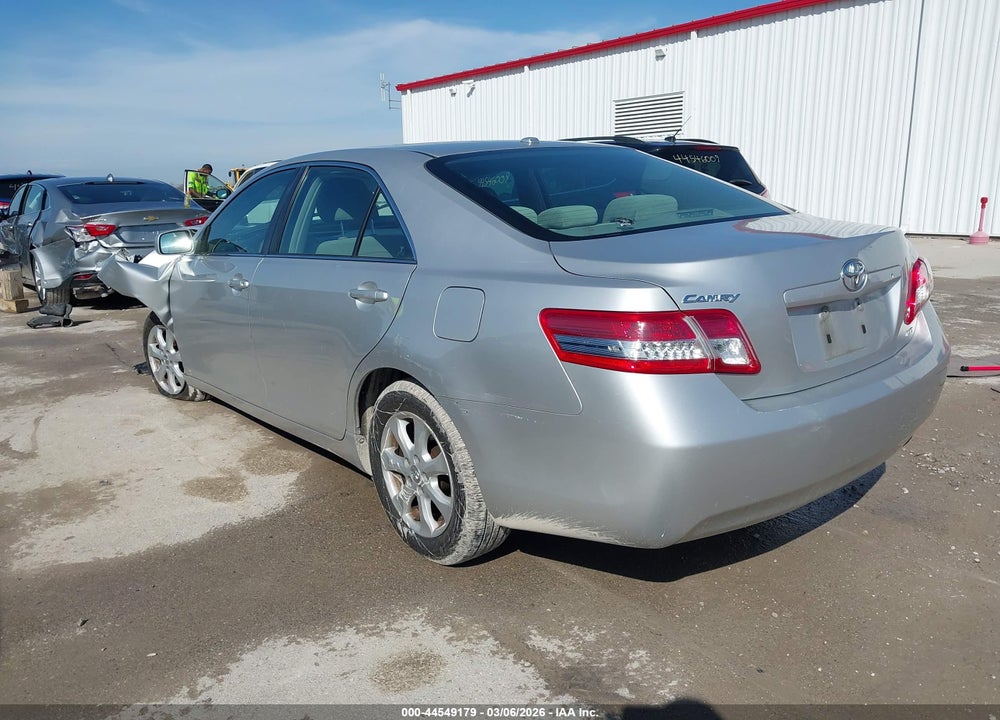 2011 TOYOTA CAMRY LE VIN: 4T1BF3EK5BU766798