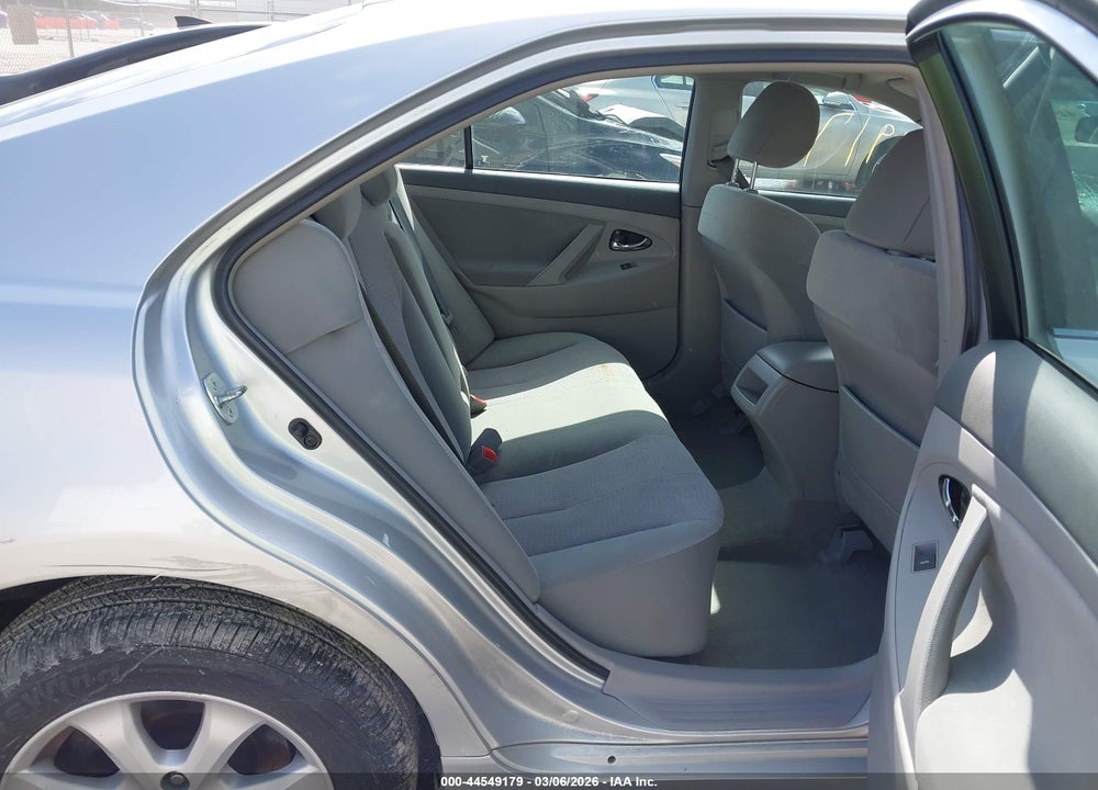2011 TOYOTA CAMRY LE VIN: 4T1BF3EK5BU766798