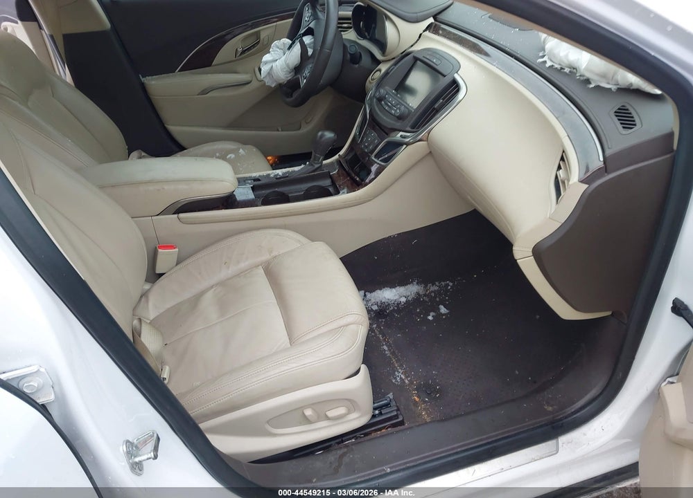 2015 BUICK LACROSSE VIN: 1G4GB5G3XFF204165