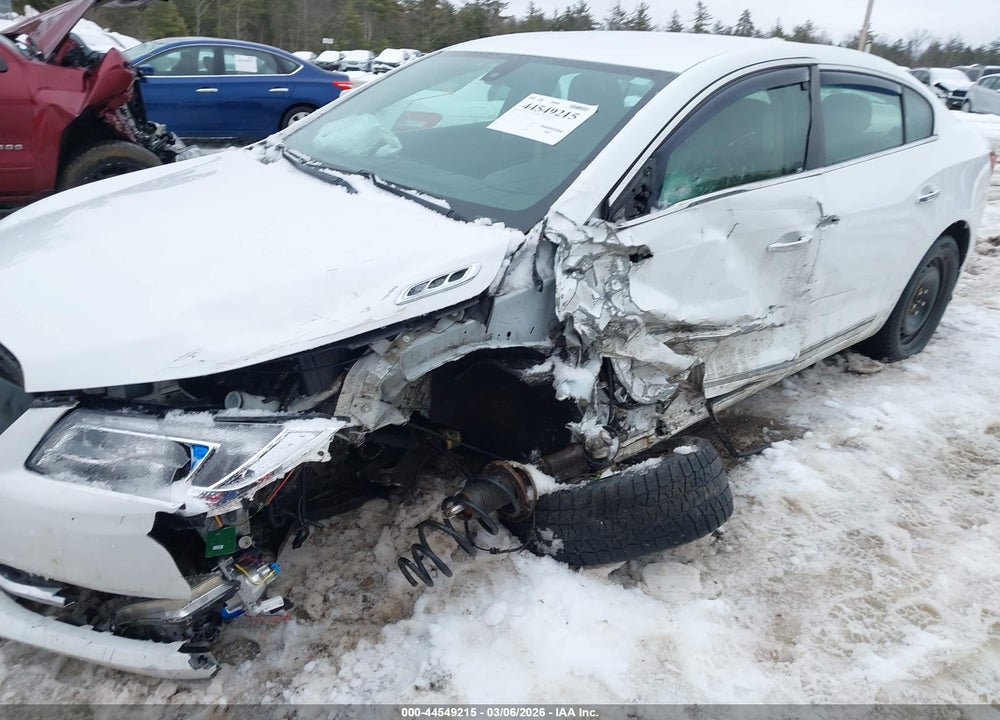 2015 BUICK LACROSSE VIN: 1G4GB5G3XFF204165