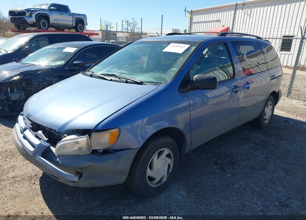 1998 TOYOTA SIENNA LE VIN: 4T3ZF13C6WU078675