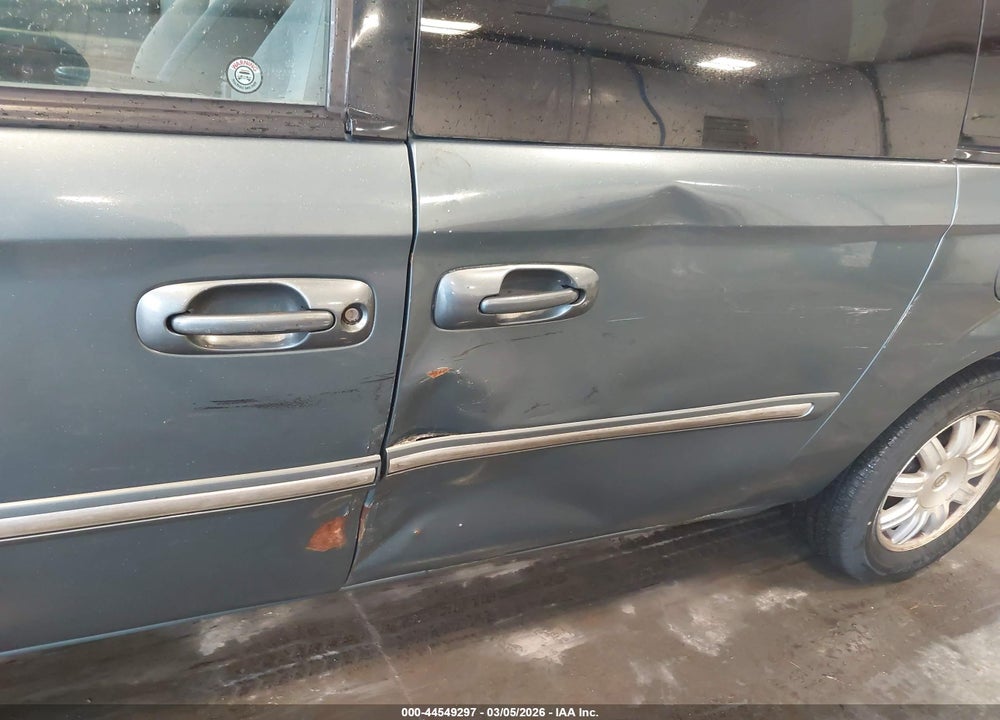 2007 CHRYSLER TOWN & COUNTRY TOURING VIN: 2A4GP54L57R294193