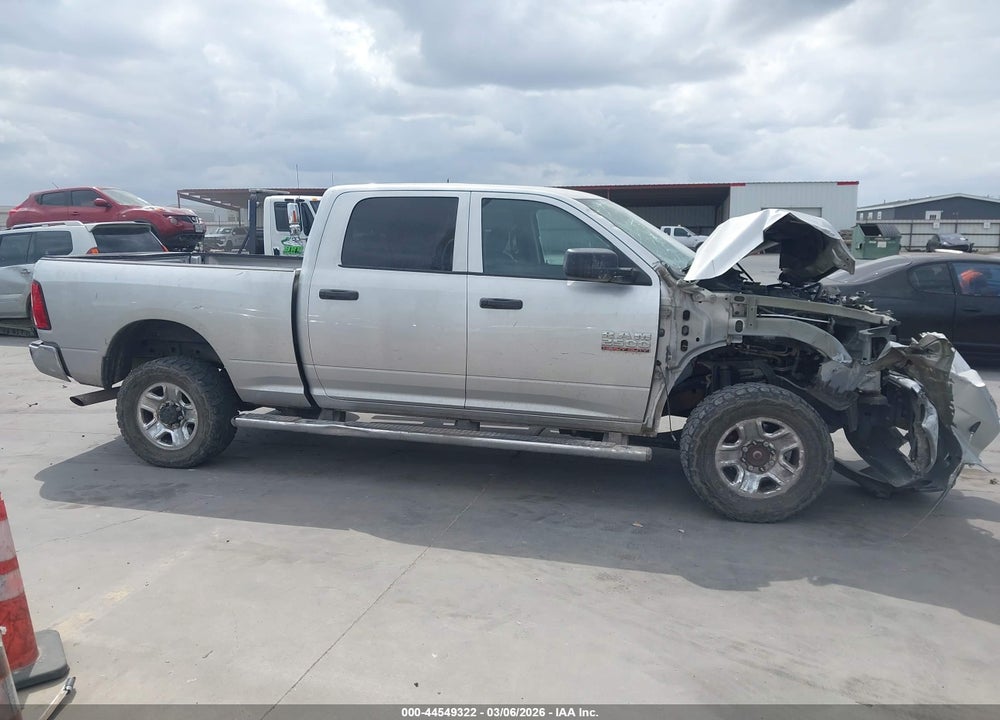 2014 RAM 2500 TRADESMAN VIN: 3C6UR5CJ6EG257408