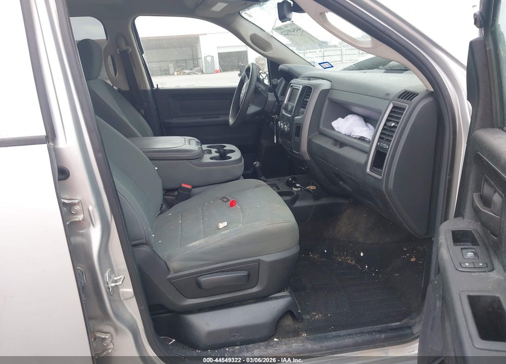 2014 RAM 2500 TRADESMAN VIN: 3C6UR5CJ6EG257408