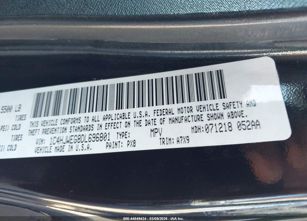 2013 JEEP WRANGLER UNLIMITED SAHARA VIN: 1C4HJWEG8DL696801