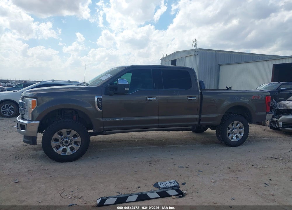 2017 FORD F-250 KING RANCH VIN: 1FT7W2BT9HEF13584