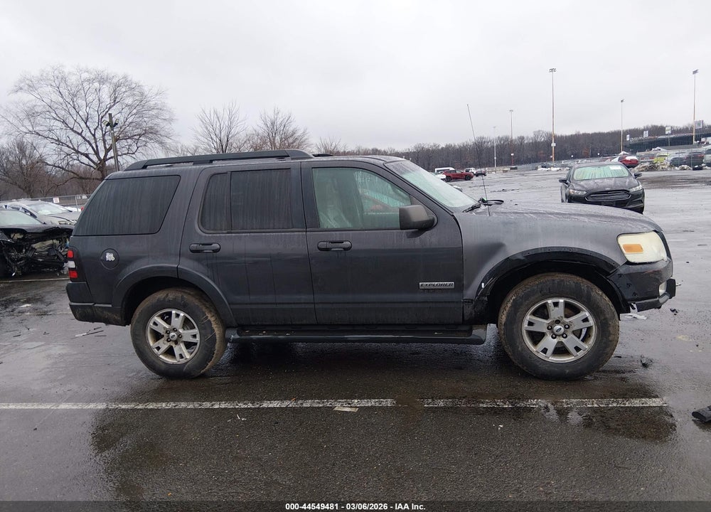 2007 FORD EXPLORER XLT VIN: 1FMEU73857UA91690