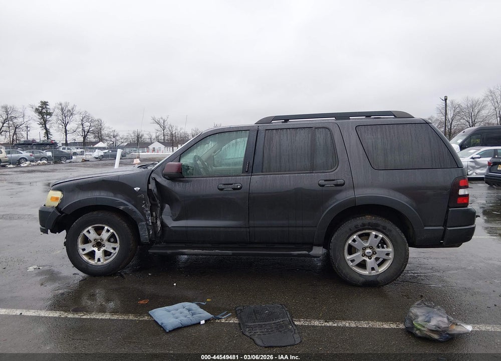 2007 FORD EXPLORER XLT VIN: 1FMEU73857UA91690