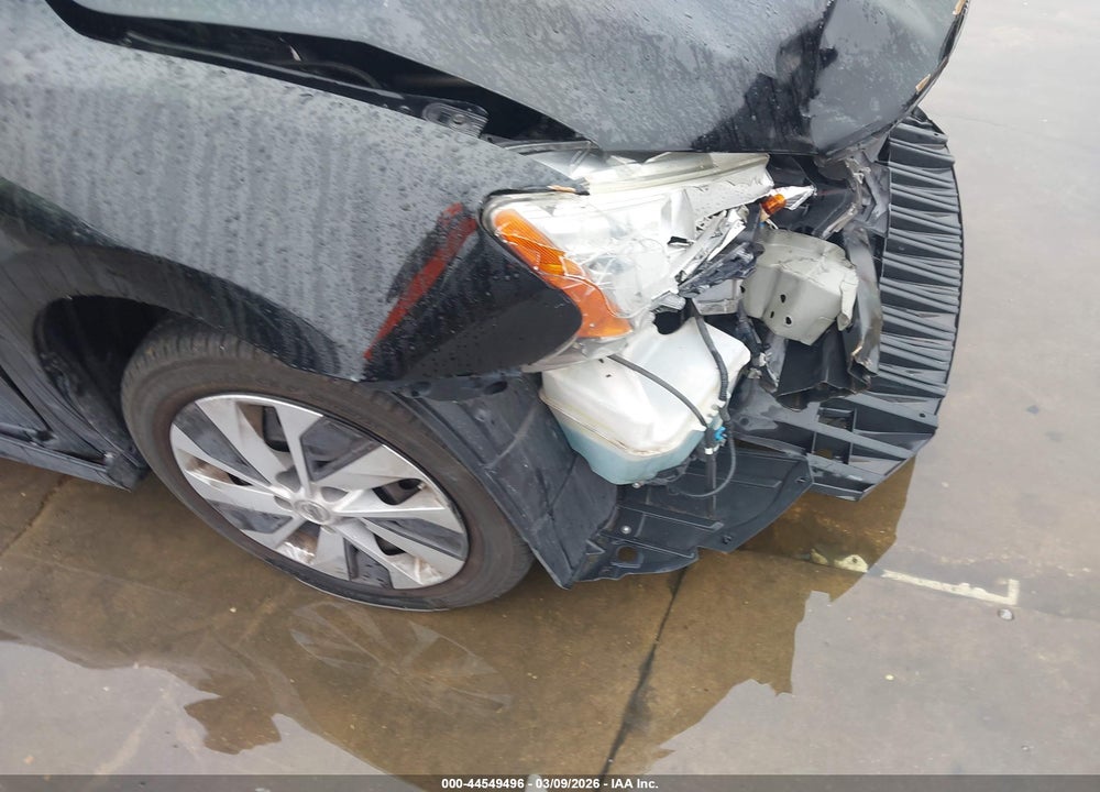 2014 NISSAN SENTRA SR VIN: 3N1AB7AP1EY261298