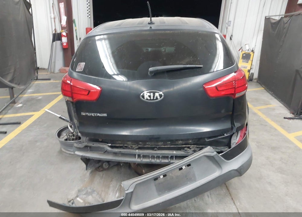 2016 KIA SPORTAGE LX VIN: KNDPB3AC1G7873132