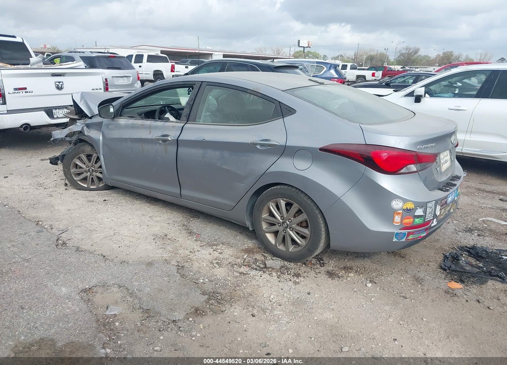 2016 HYUNDAI ELANTRA SE VIN: 5NPDH4AE5GH748462