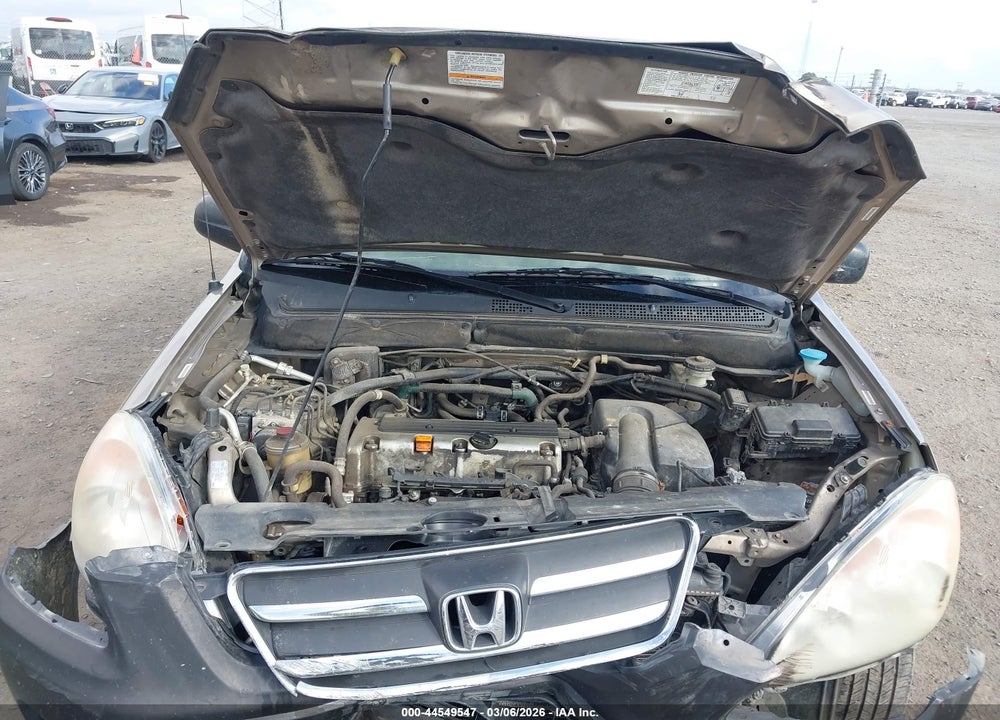 2005 HONDA CR-V LX VIN: JHLRD68535C008018