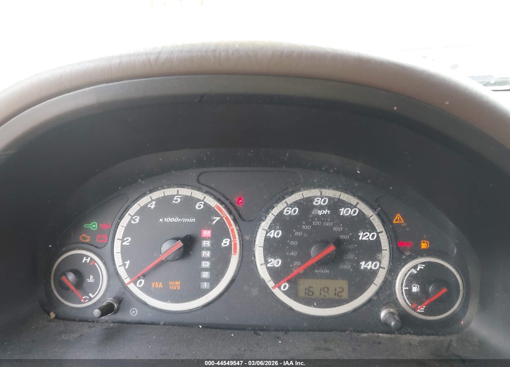 2005 HONDA CR-V LX VIN: JHLRD68535C008018