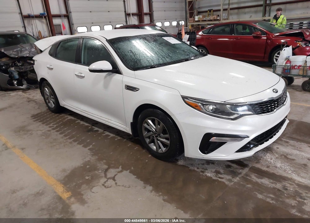 2019 KIA OPTIMA LX VIN: 5XXGT4L35KG343259