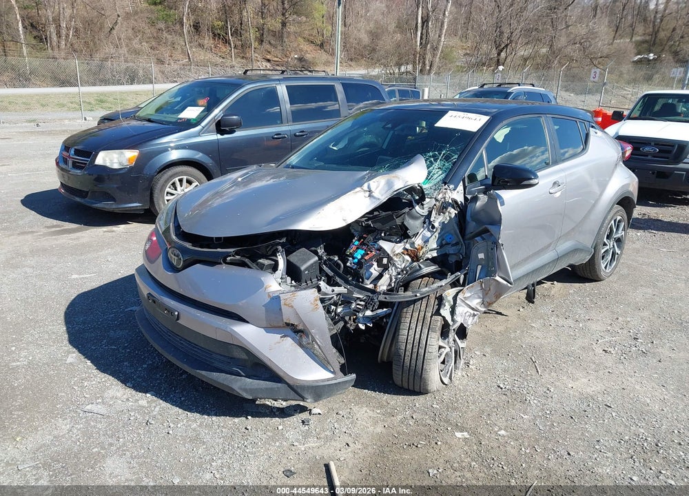 2019 TOYOTA C-HR XLE VIN: JTNKHMBXXK1034930