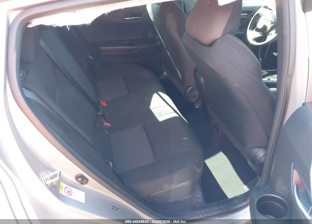 2019 TOYOTA C-HR XLE VIN: JTNKHMBXXK1034930