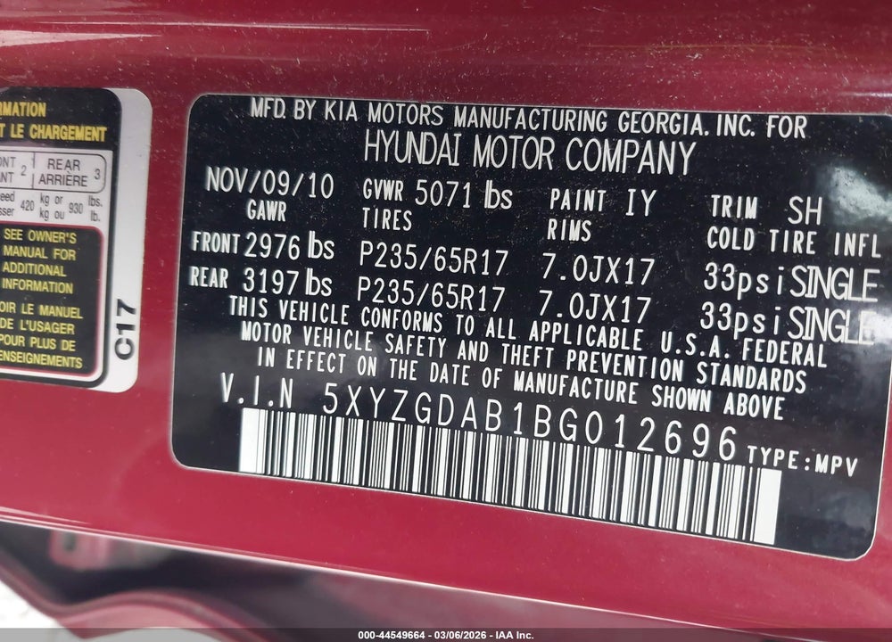 2011 HYUNDAI SANTA FE GLS VIN: 5XYZGDAB1BG012696