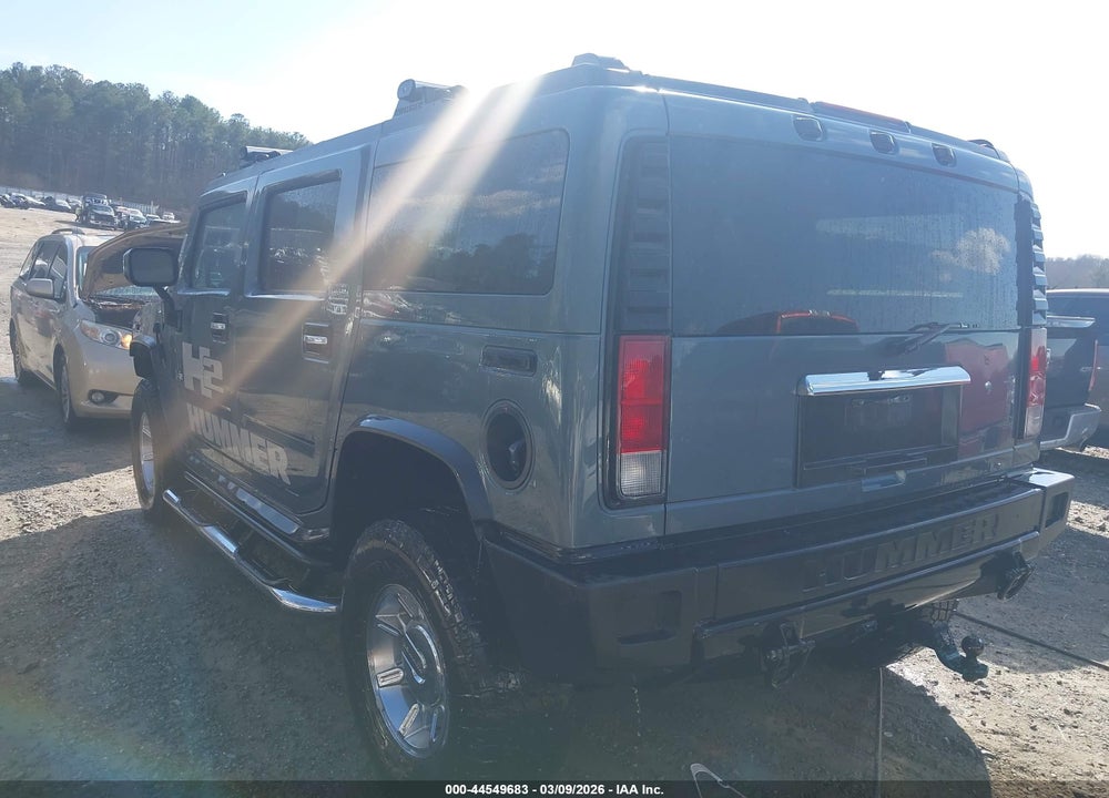 2005 HUMMER H2 SUV VIN: 5GRGN23U45H118716