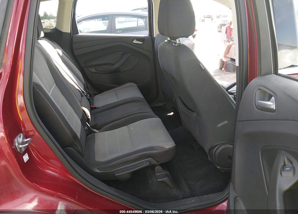 2015 FORD ESCAPE SE VIN: 1FMCU9GX5FUB54922