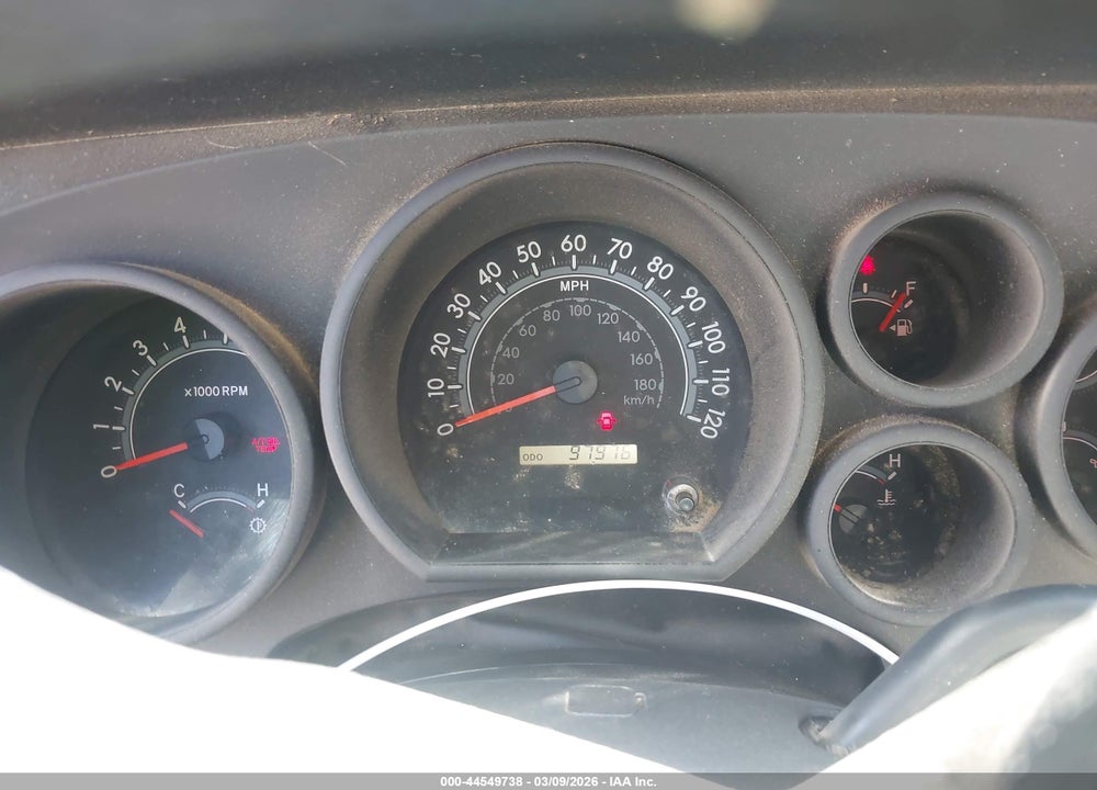 2011 TOYOTA TUNDRA GRADE 5.7L V8 VIN: 5TFRY5F17BX100460