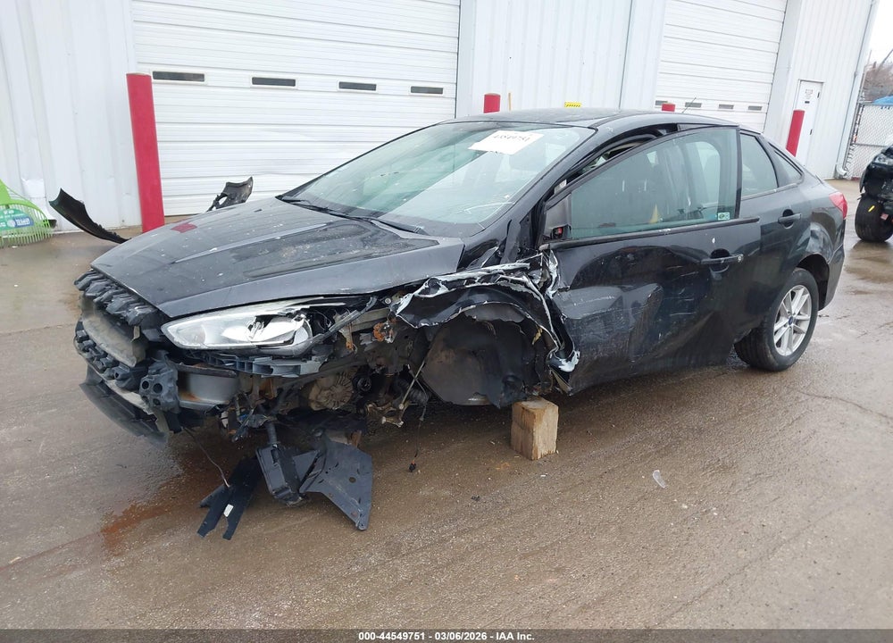 2017 FORD FOCUS SE VIN: 1FADP3F29HL260971