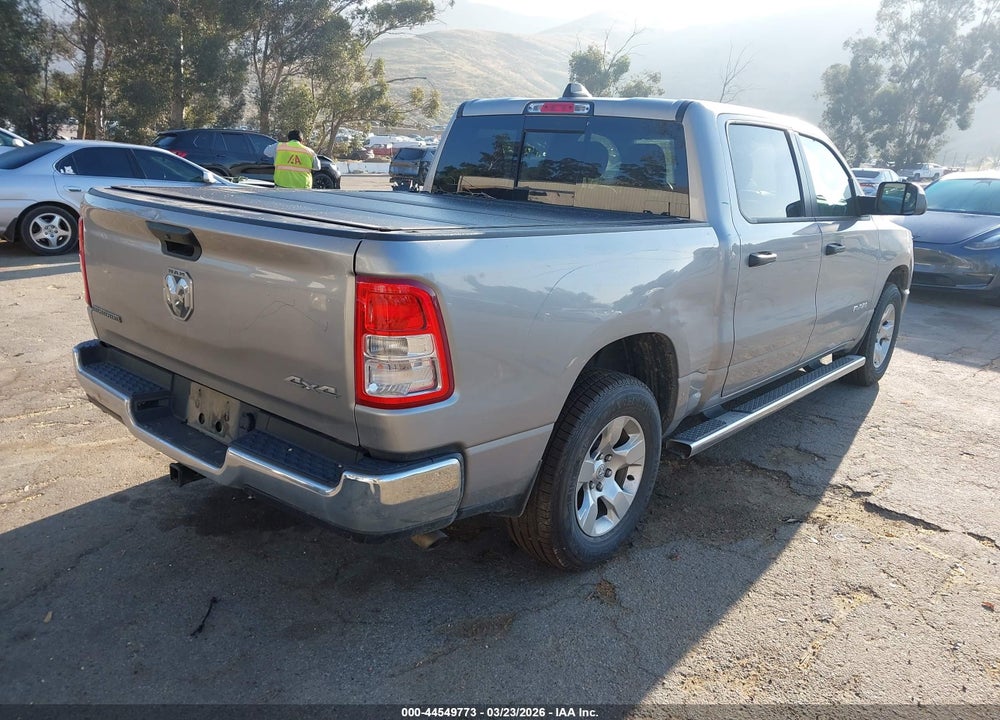 2024 RAM 1500 BIG HORN  4X4 5'7 BOX VIN: 1C6RRFFG3RN170137