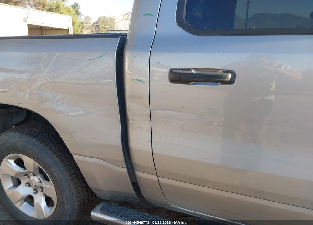 2024 RAM 1500 BIG HORN  4X4 5'7 BOX VIN: 1C6RRFFG3RN170137