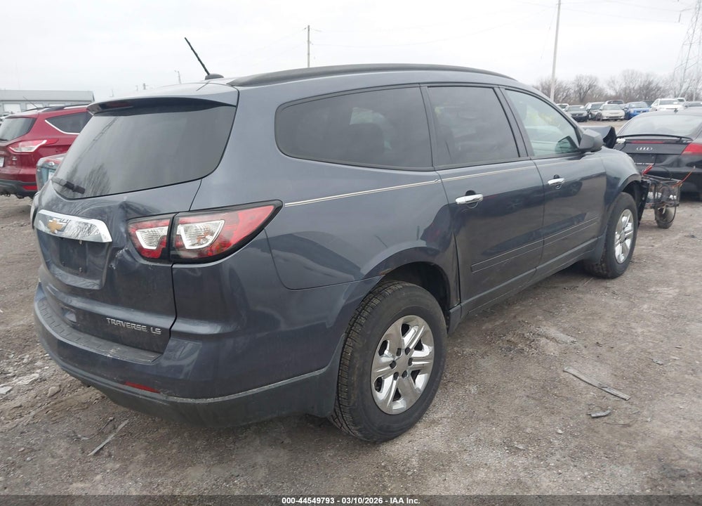 2013 CHEVROLET TRAVERSE LS VIN: 1GNKVFKD8DJ113229